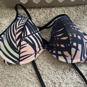 Victoria secret-PINK bathing suit top